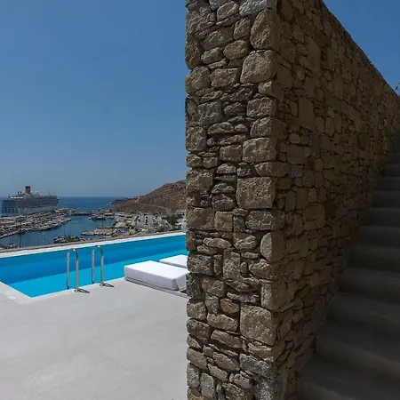 Sealine تورلوس