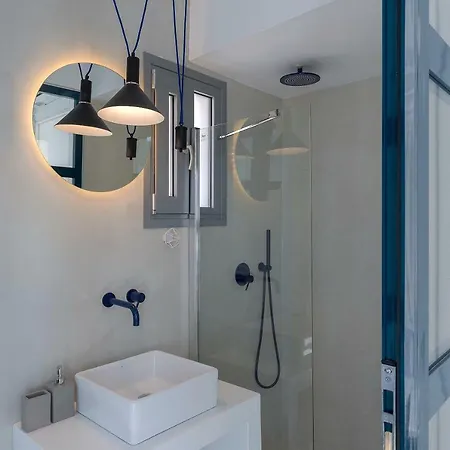 Sealine فيلة تورلوس