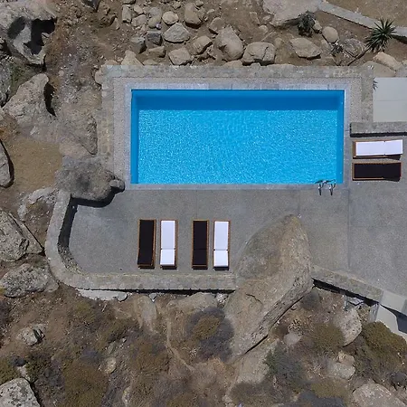 Sealine Villa *