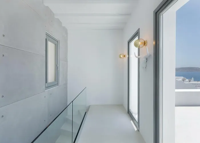 Sealine ヴィラ トゥルロス