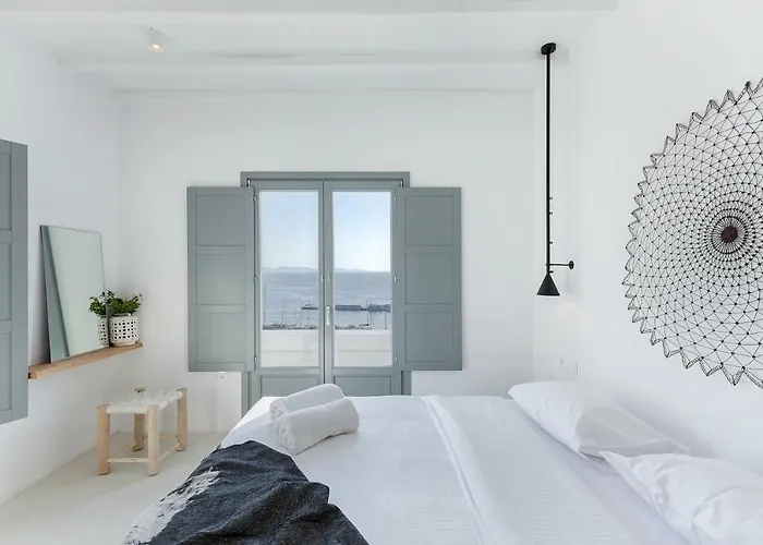 Sealine Villa Tourlos